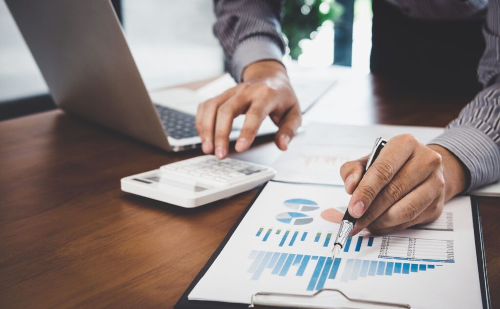 Commercial Debt Collection Laws Every Business Owner Should Know